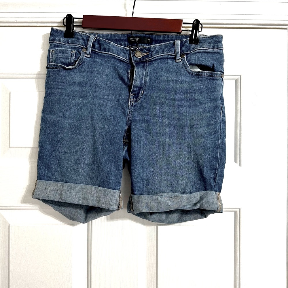 Women’s simply Vera Vera wang Rolled-hem jean shorts, Size 6